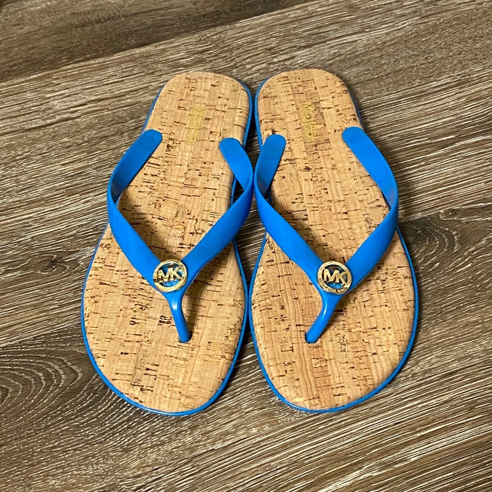 Michael Michael Kors Flip Flops View 2
